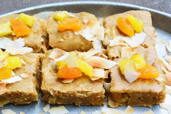 Island Coconut Blondies