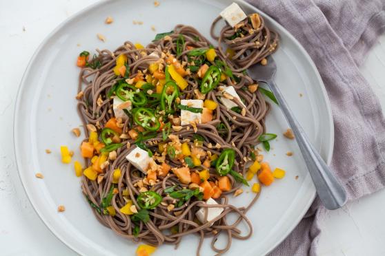 Soba Noodles with Tofu and Papaya