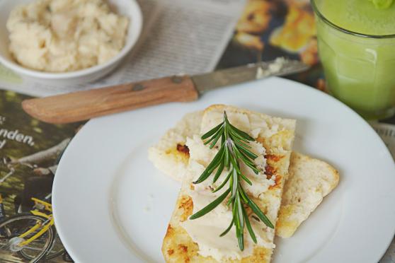 Rosemary-Garlic White Bean Spread on toasted bread.